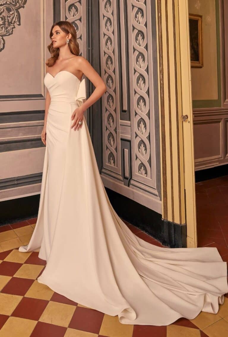 Ronald Joyce | Zsofika | 69959 | Front View