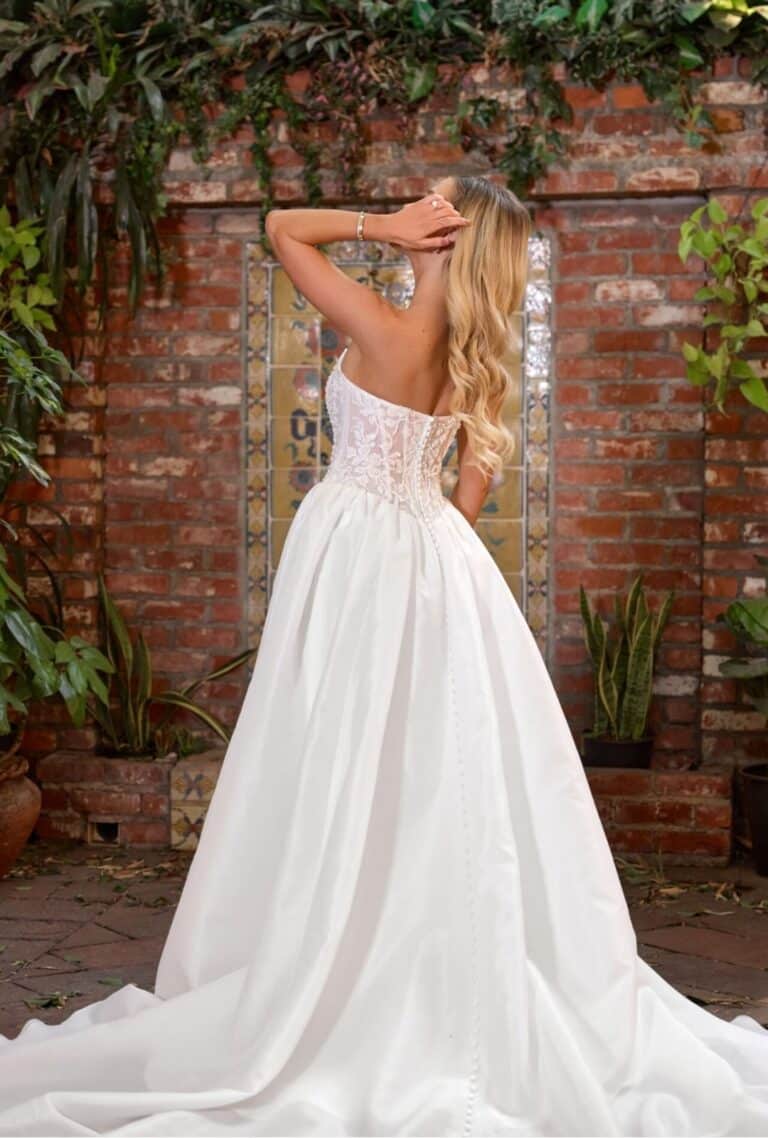 Essense Wedding Dress Style D4351