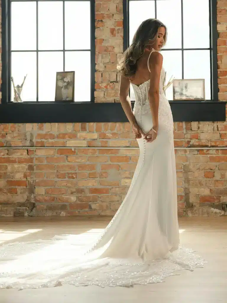 Maggie-Sottero-India-backview-bijoux-bridal