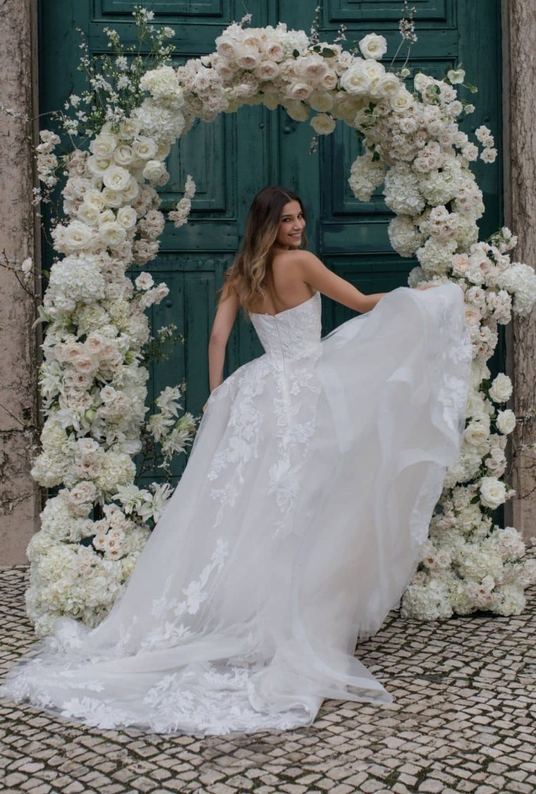 Allure Bridals Abella Colletion | Style E450 | Babetta Back Movement View