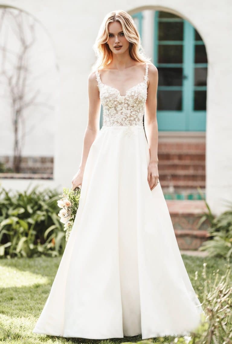 Allure Romance | Style R3759 | Front View