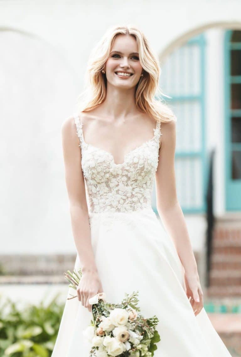 Allure Romance | Style R3759 | Alt Front View