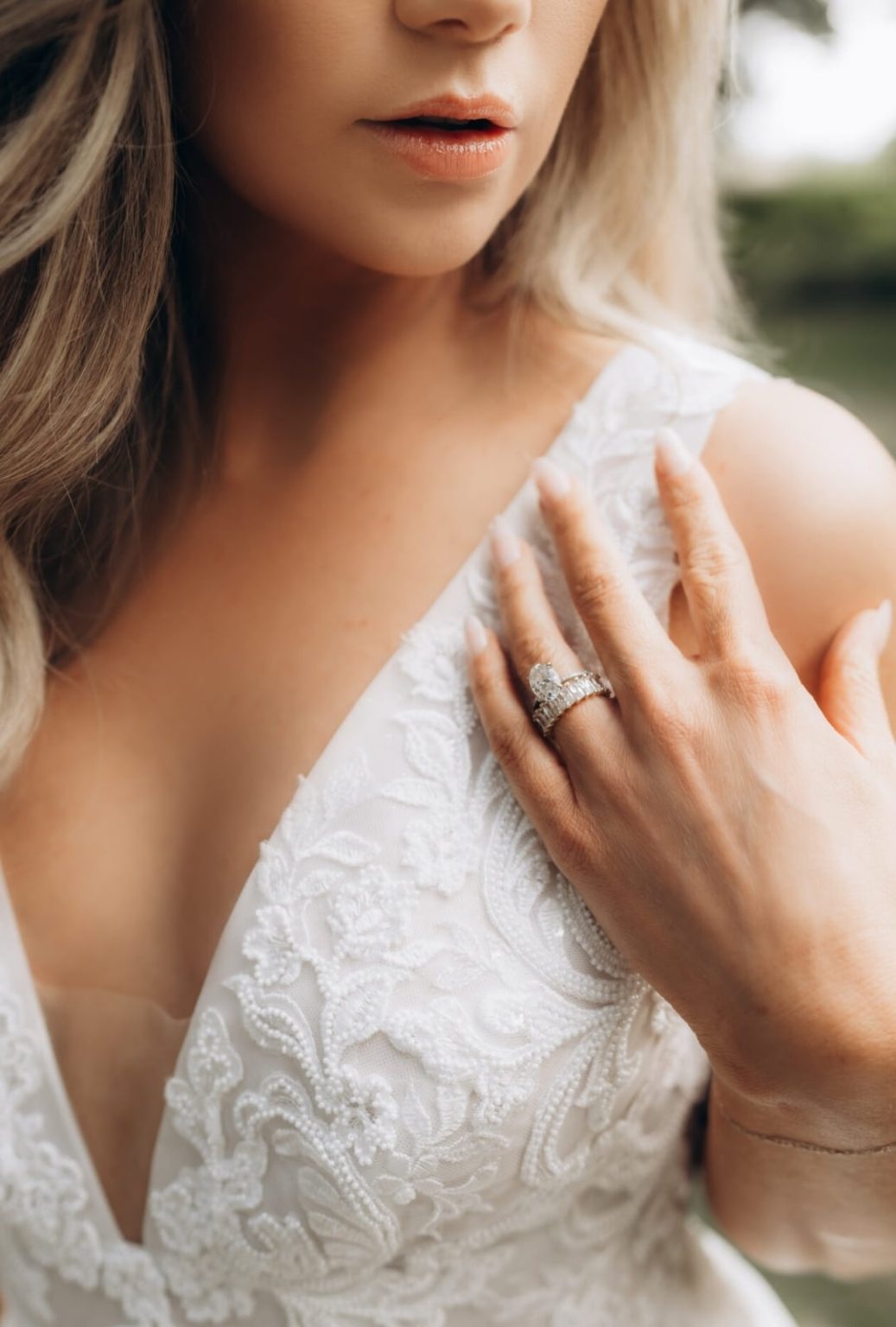 everybody-everybride_wedding-dress_style-7895-5 - wedding dress necklines