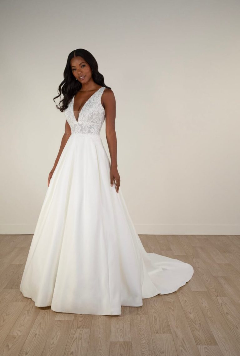 Everybody Everybody Wedding Dress style 7895