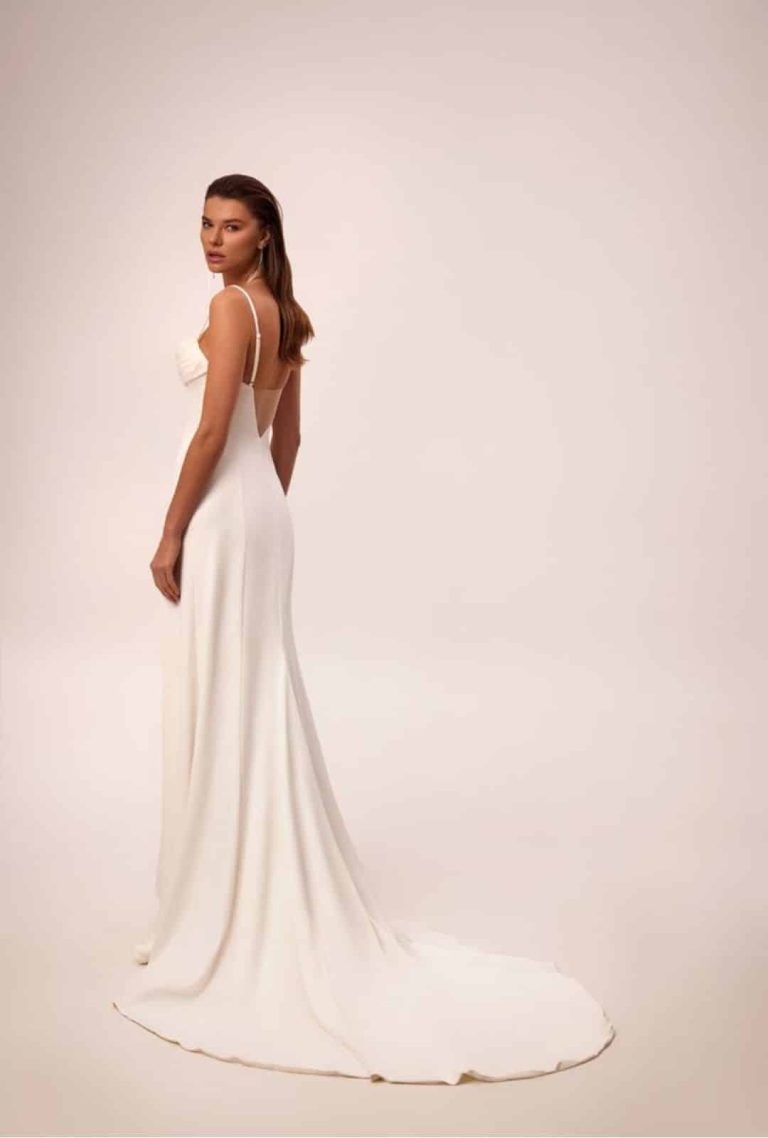 Francine | Back View
